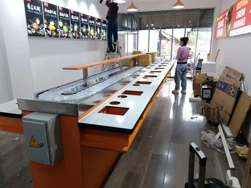 麻辣烫回转火锅桌 特色产品详解与信息咨询服务价值